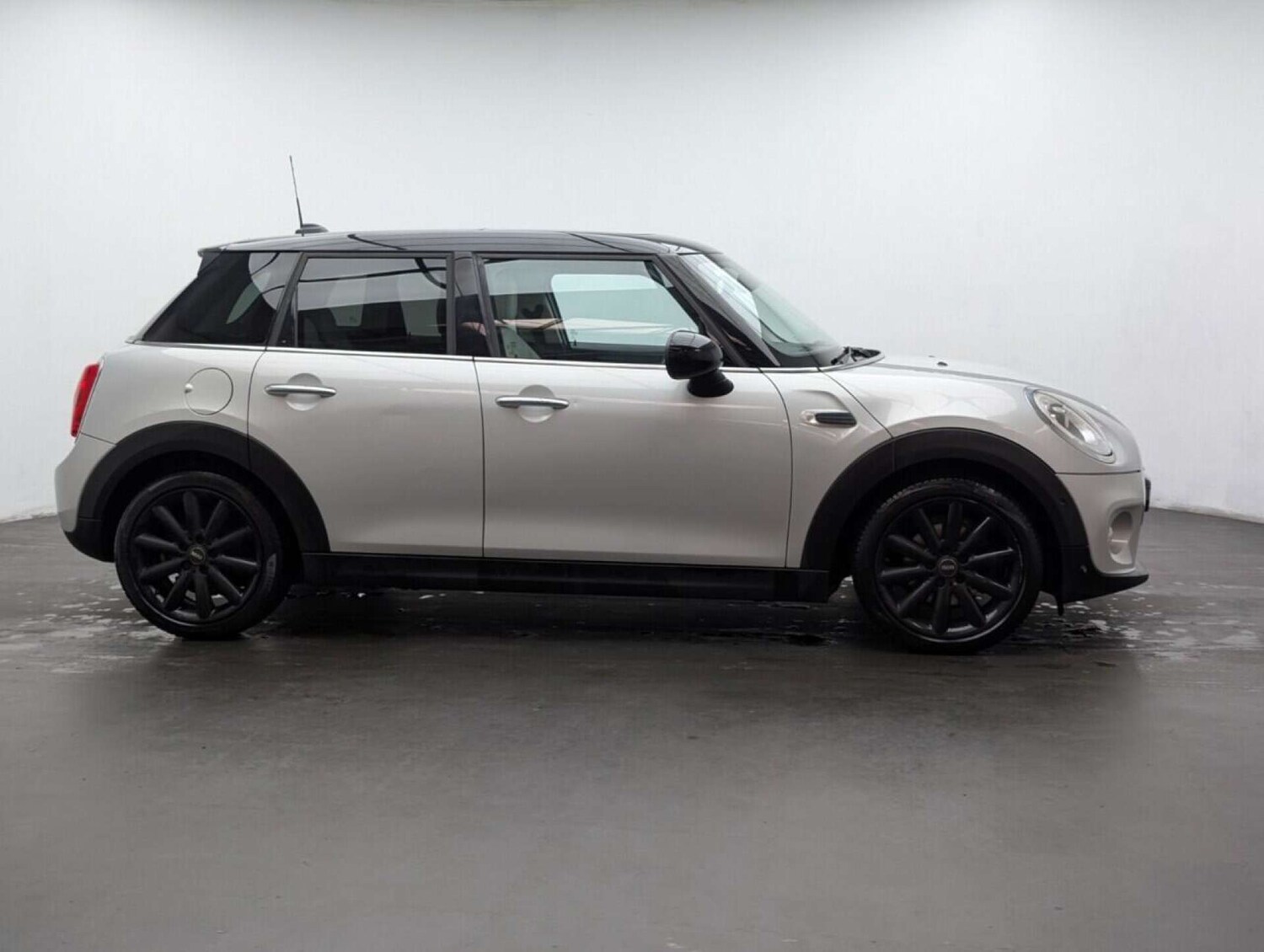 Used MINI Hatch 2016 for sale - 77713174: Photo 9