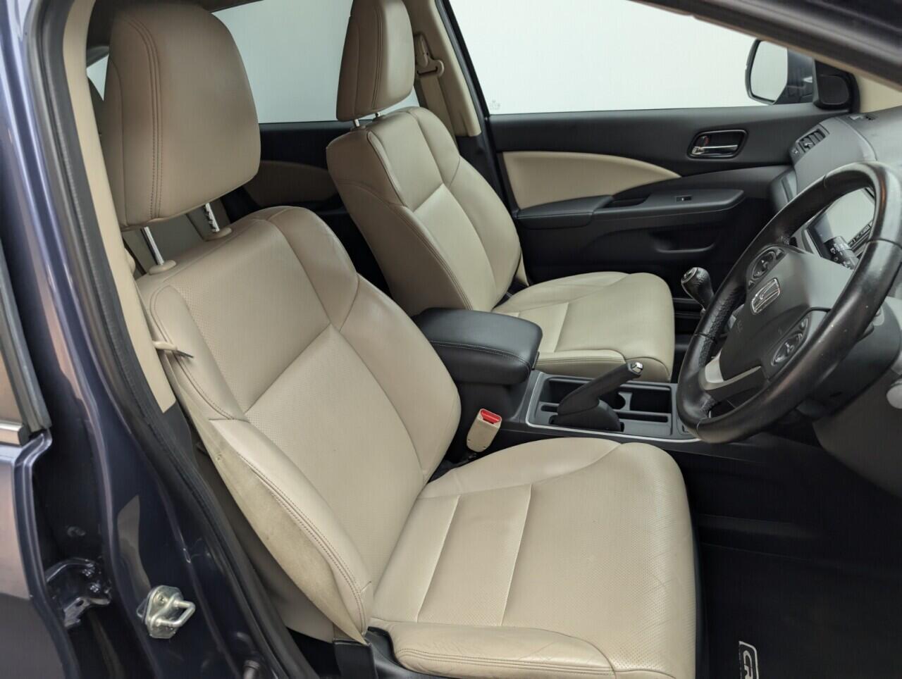 Used Honda CR-V 2017 for sale - 76425193: Photo 12