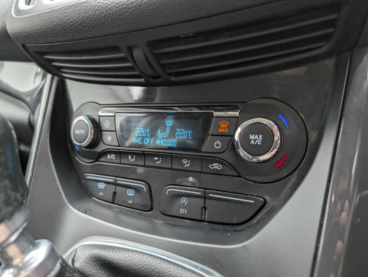 Used Ford Kuga 2016 for sale - 76585241: Photo 15