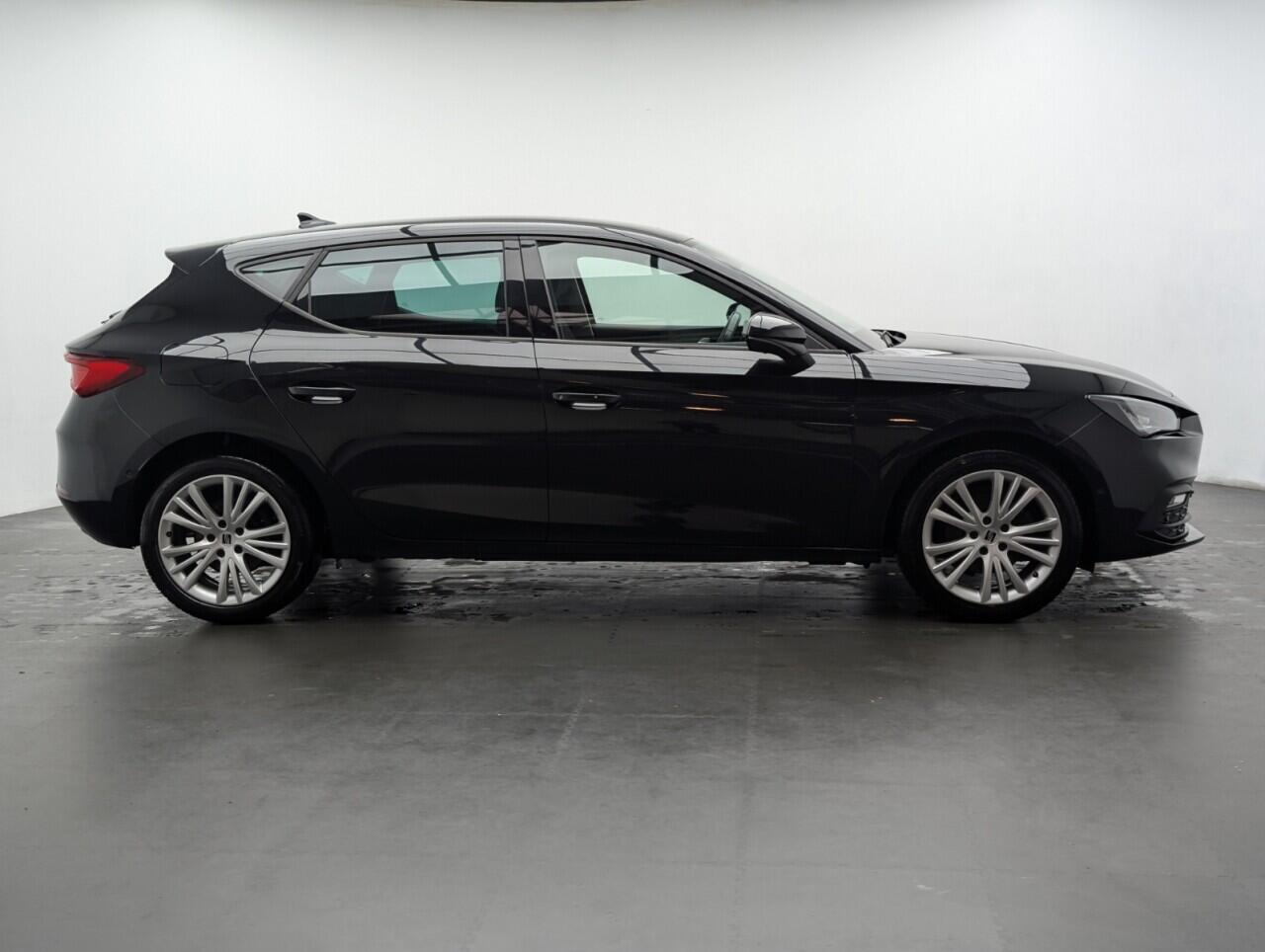 Used SEAT Leon 2021 for sale - 76423884: Photo 9