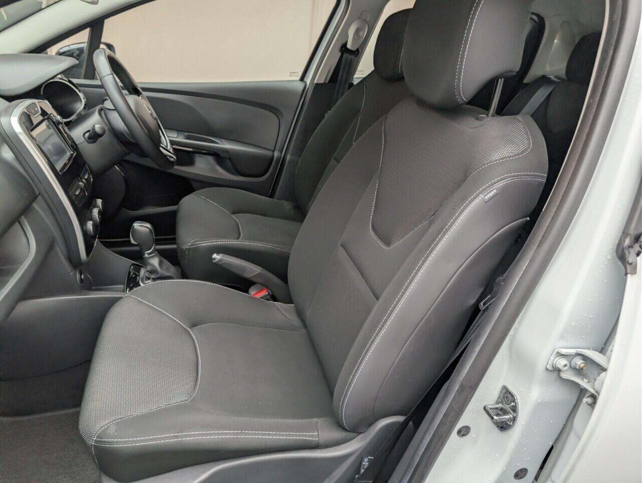 Used Renault Clio 2016 for sale - 76538088: Photo 27