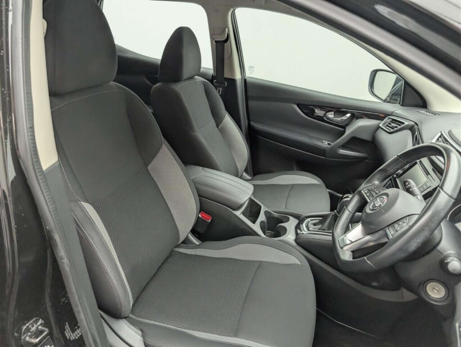 Used Nissan Qashqai 2021 for sale - 77713877: Photo 12