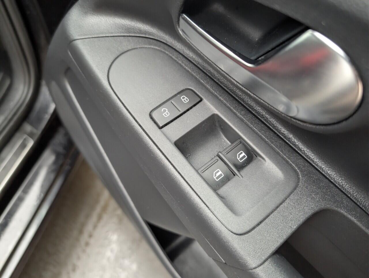 Used Skoda Citigo 2016 for sale - 76952385: Photo 17