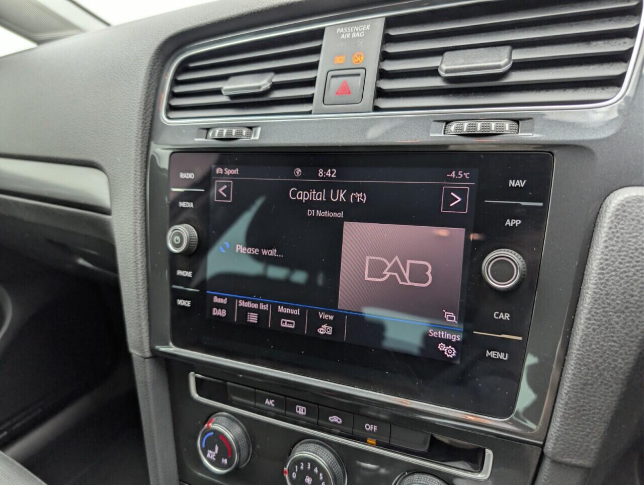 Used Volkswagen Golf 2019 for sale - 77238112: Photo 13