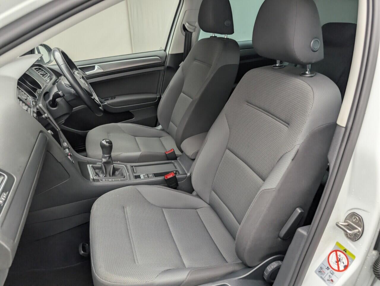 Used Volkswagen Golf 2019 for sale - 77238112: Photo 29