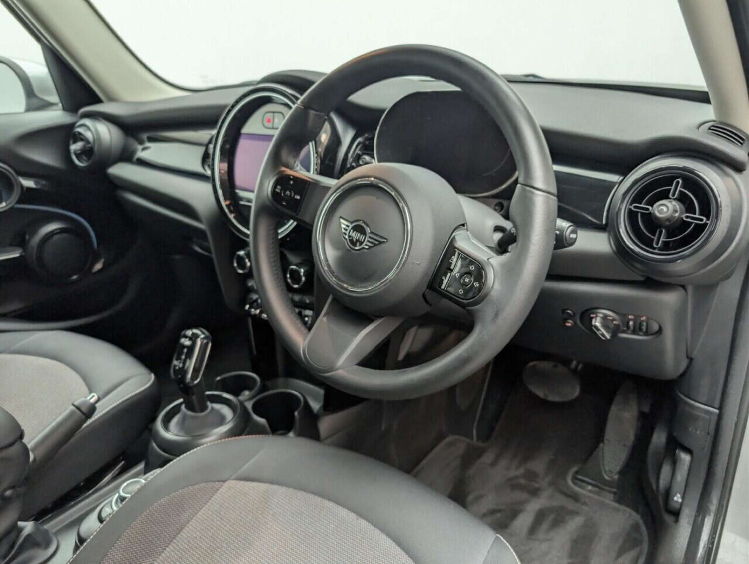 Used MINI Hatch 2023 for sale - 77714187: Photo 11