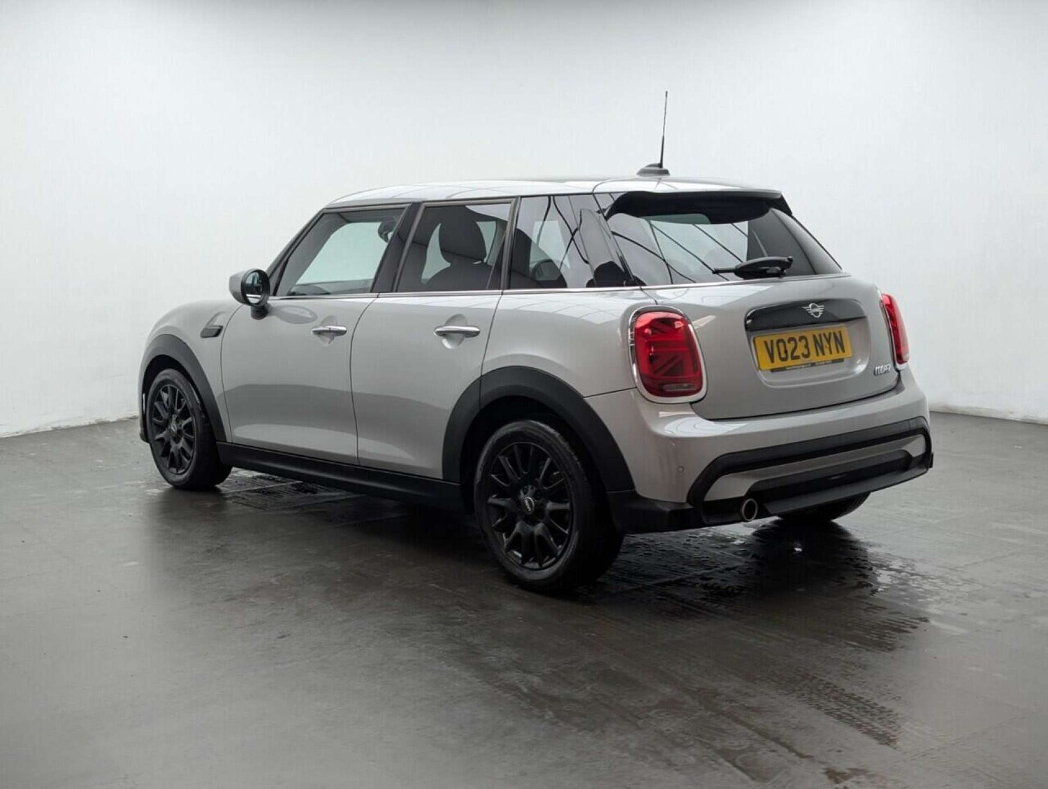 Used MINI Hatch 2023 for sale - 77714187: Photo 6