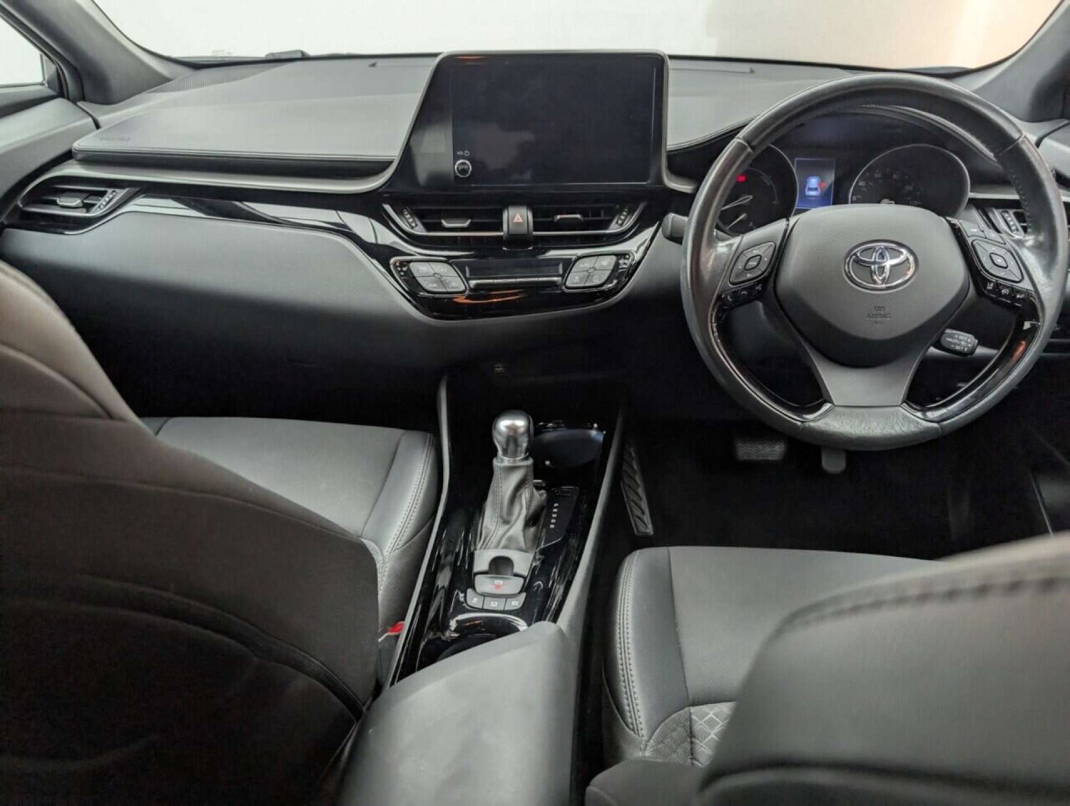 Used Toyota C-HR 2022 for sale - 77713777: Photo 23