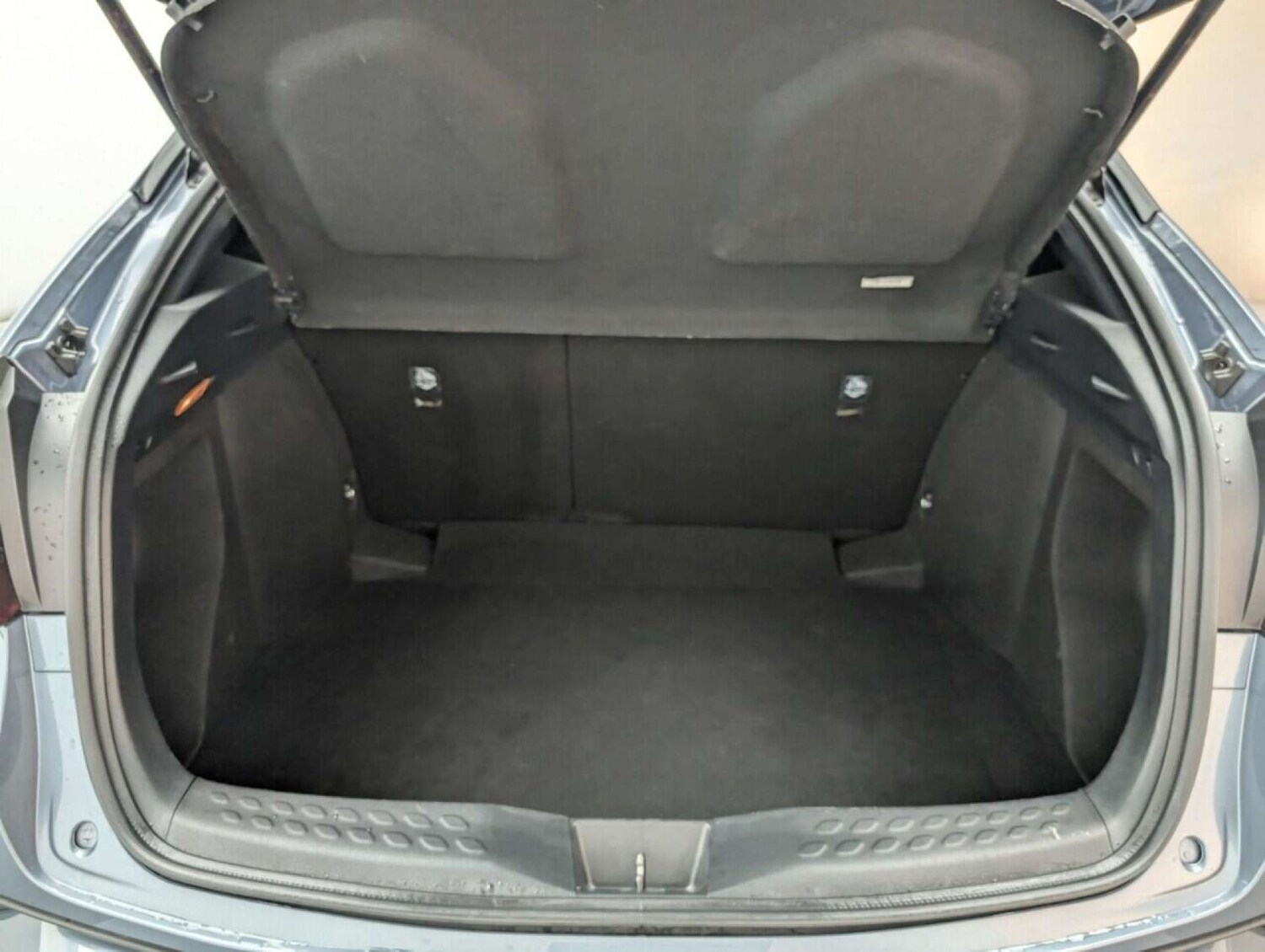 Used Toyota C-HR 2022 for sale - 77713777: Photo 25