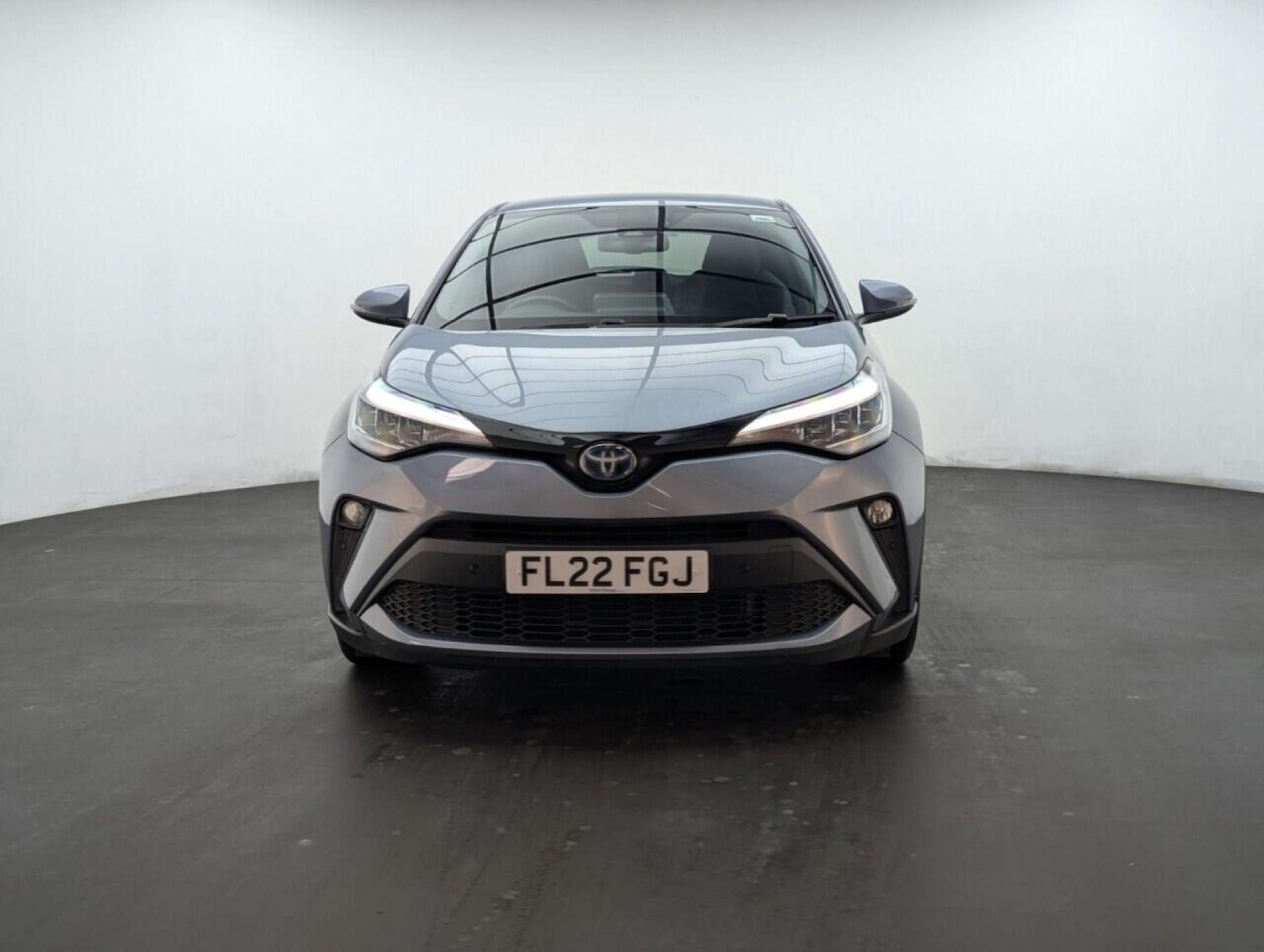 Used Toyota C-HR 2022 for sale - 77713777: Photo 3