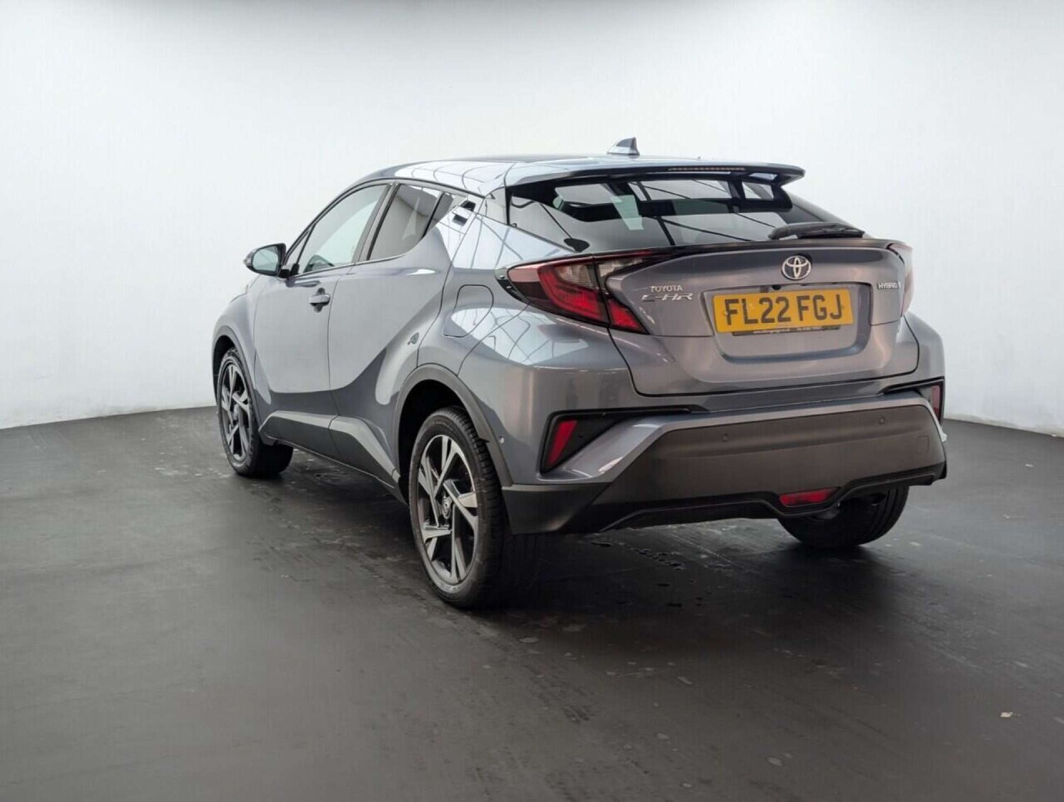 Used Toyota C-HR 2022 for sale - 77713777: Photo 6