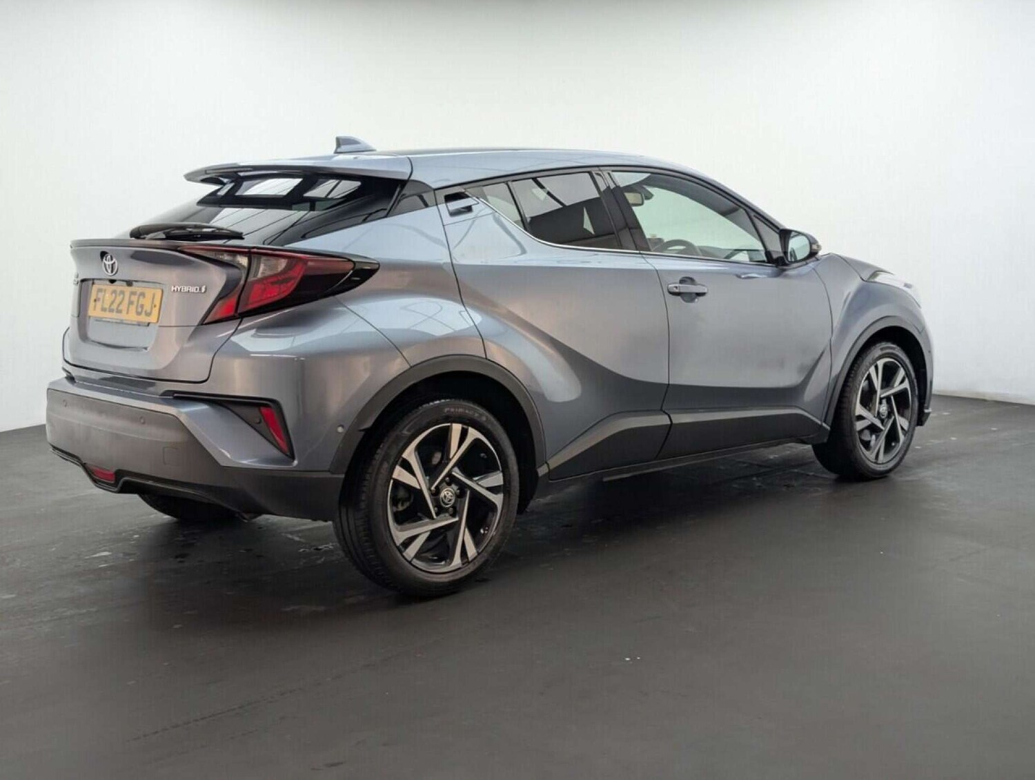 Used Toyota C-HR 2022 for sale - 77713777: Photo 8