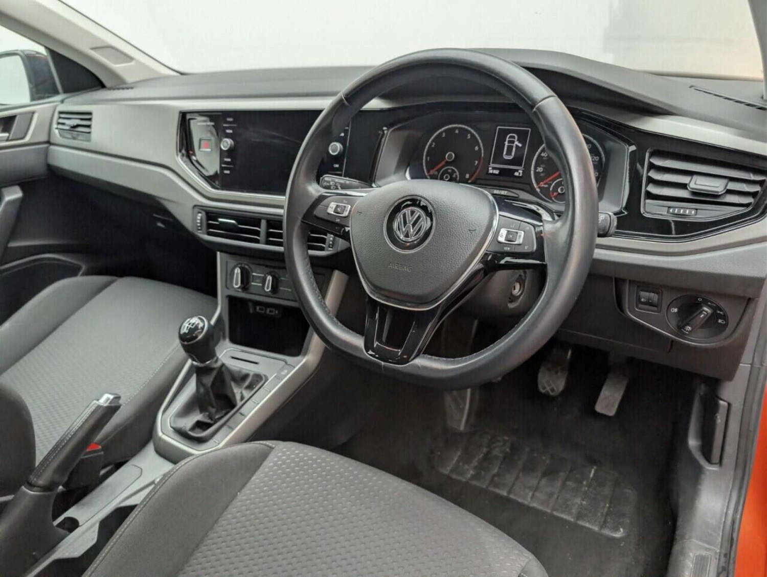 Used Volkswagen Polo 2019 for sale - 77713187: Photo 11