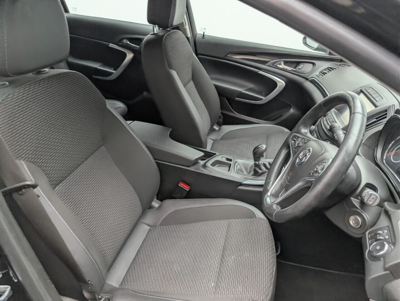 Used Vauxhall Insignia 2017 for sale - 77343867: Photo 12