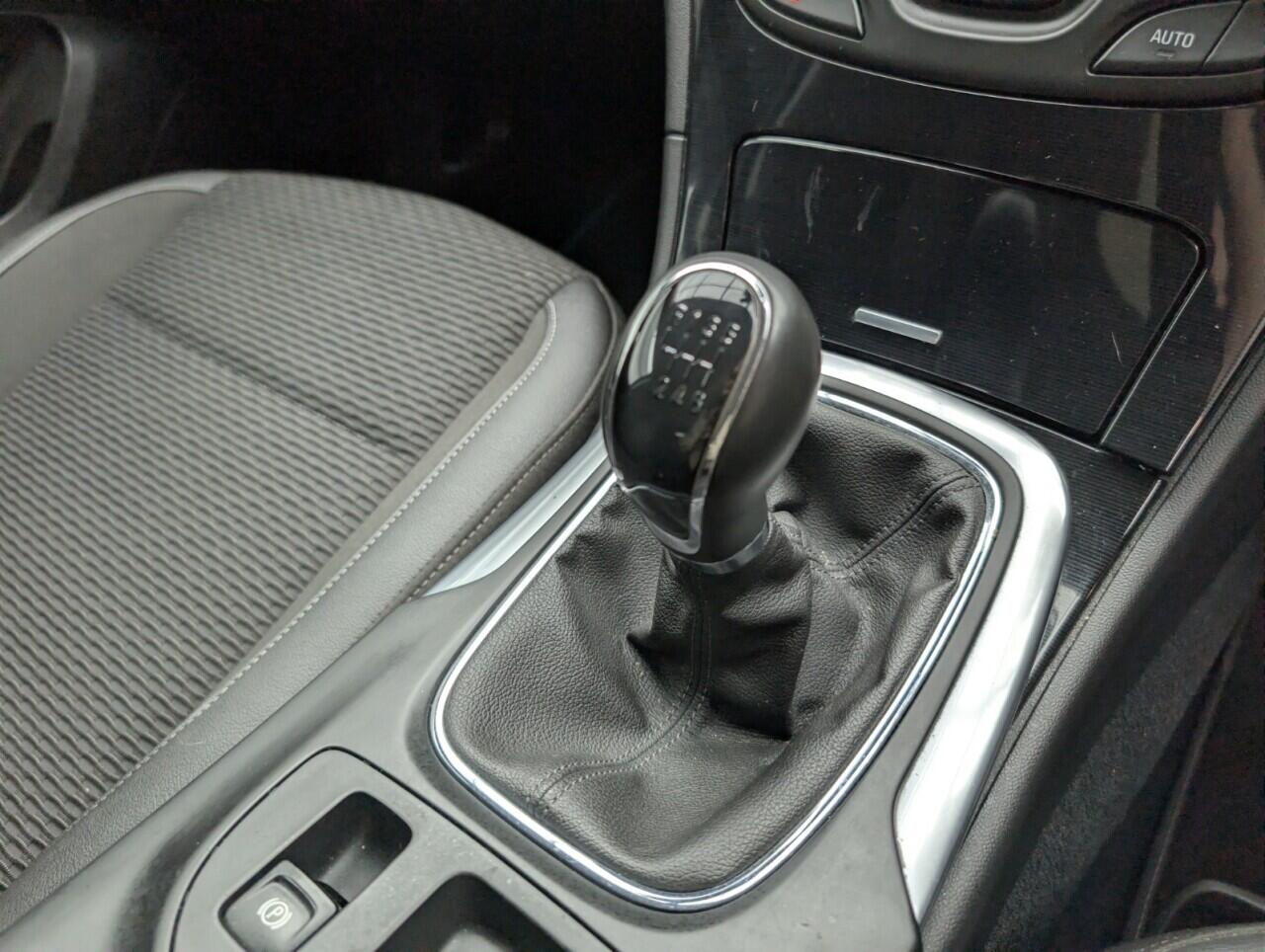 Used Vauxhall Insignia 2017 for sale - 77343867: Photo 16