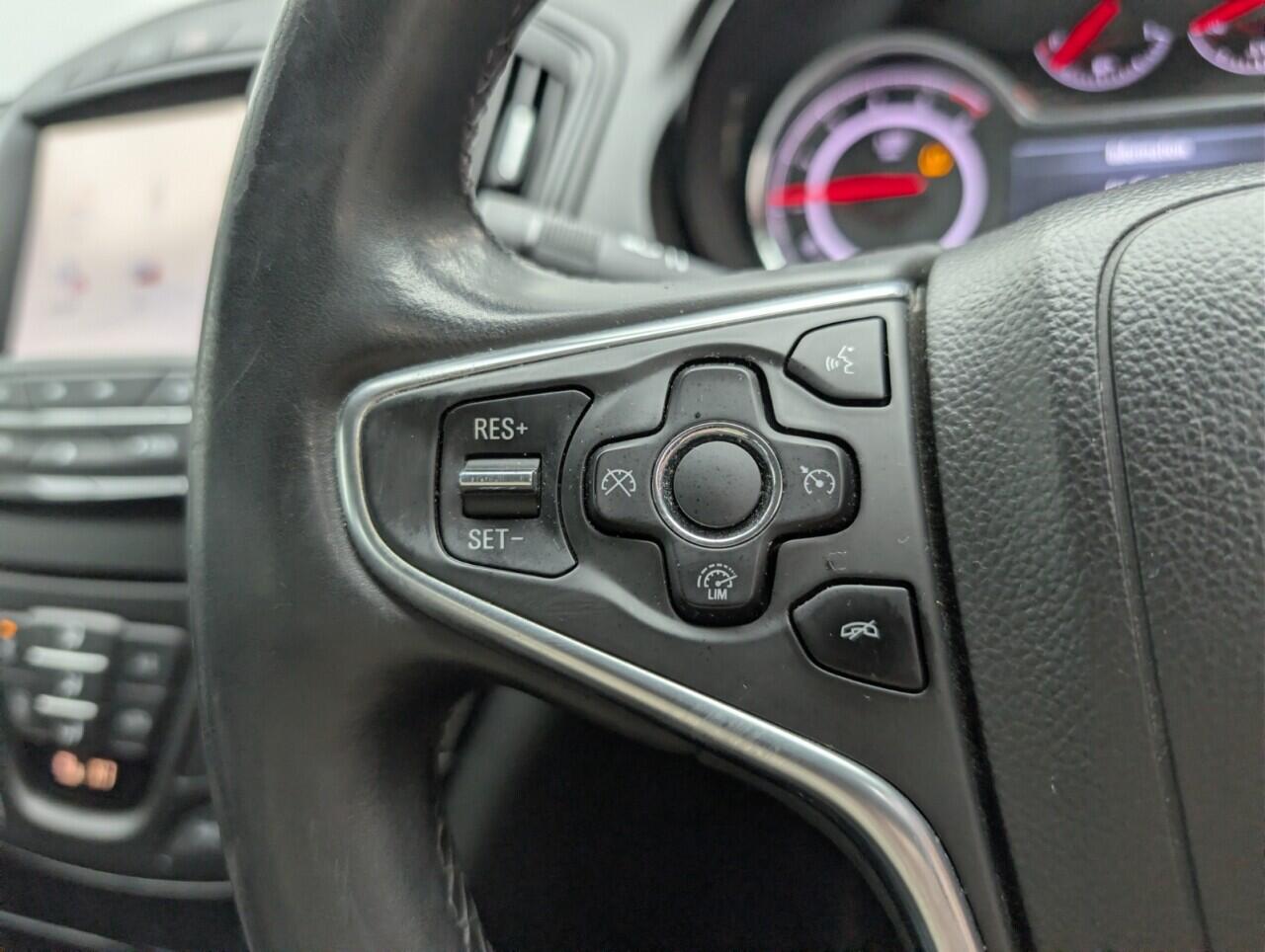 Used Vauxhall Insignia 2017 for sale - 77343867: Photo 18