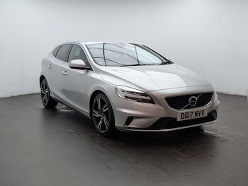 Used Volvo V40 2017 for sale - 78629882: Photo