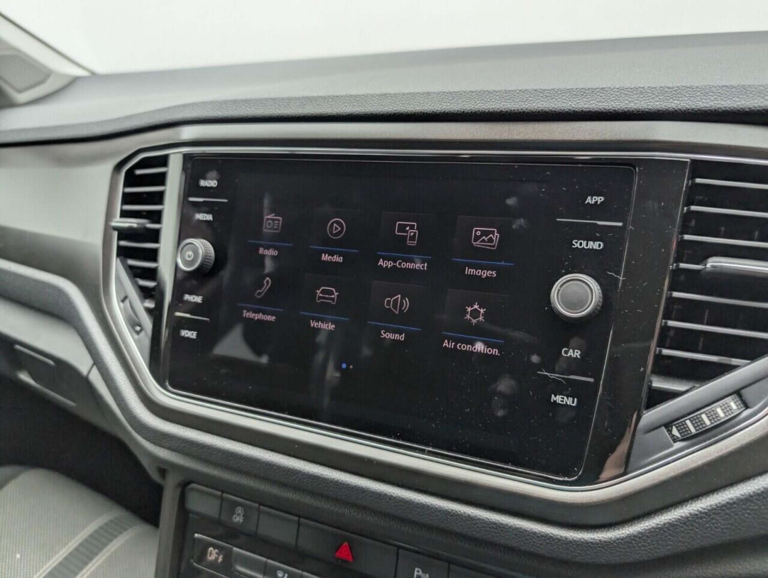 Used Volkswagen T-Roc 2019 for sale - 77713413: Photo 14