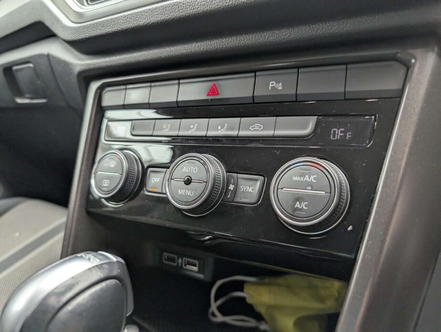 Used Volkswagen T-Roc 2019 for sale - 77713413: Photo 16