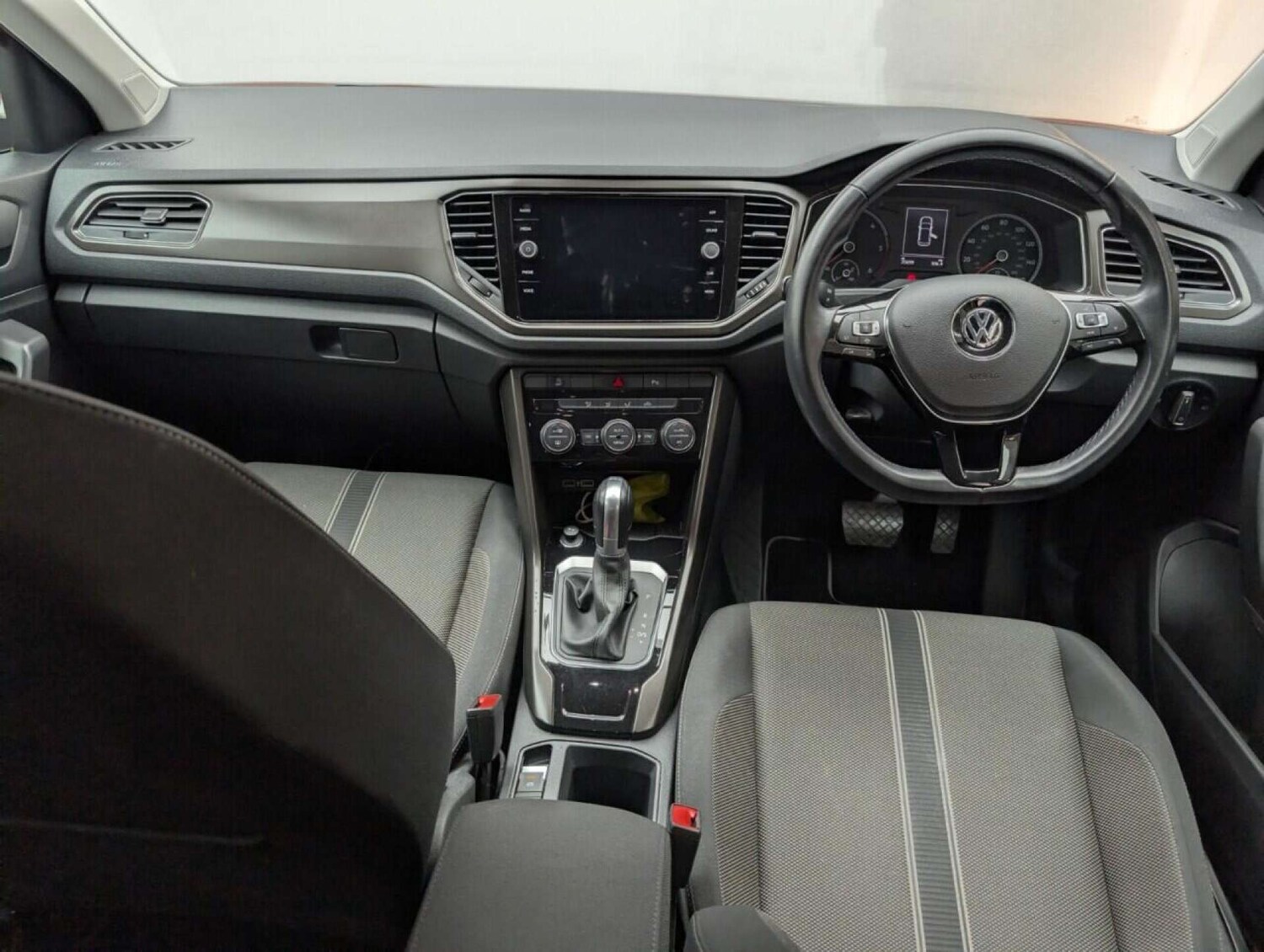 Used Volkswagen T-Roc 2019 for sale - 77713413: Photo 24