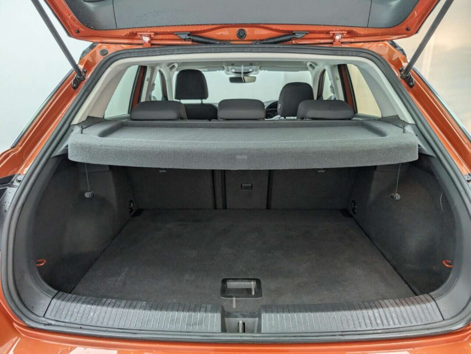 Used Volkswagen T-Roc 2019 for sale - 77713413: Photo 26