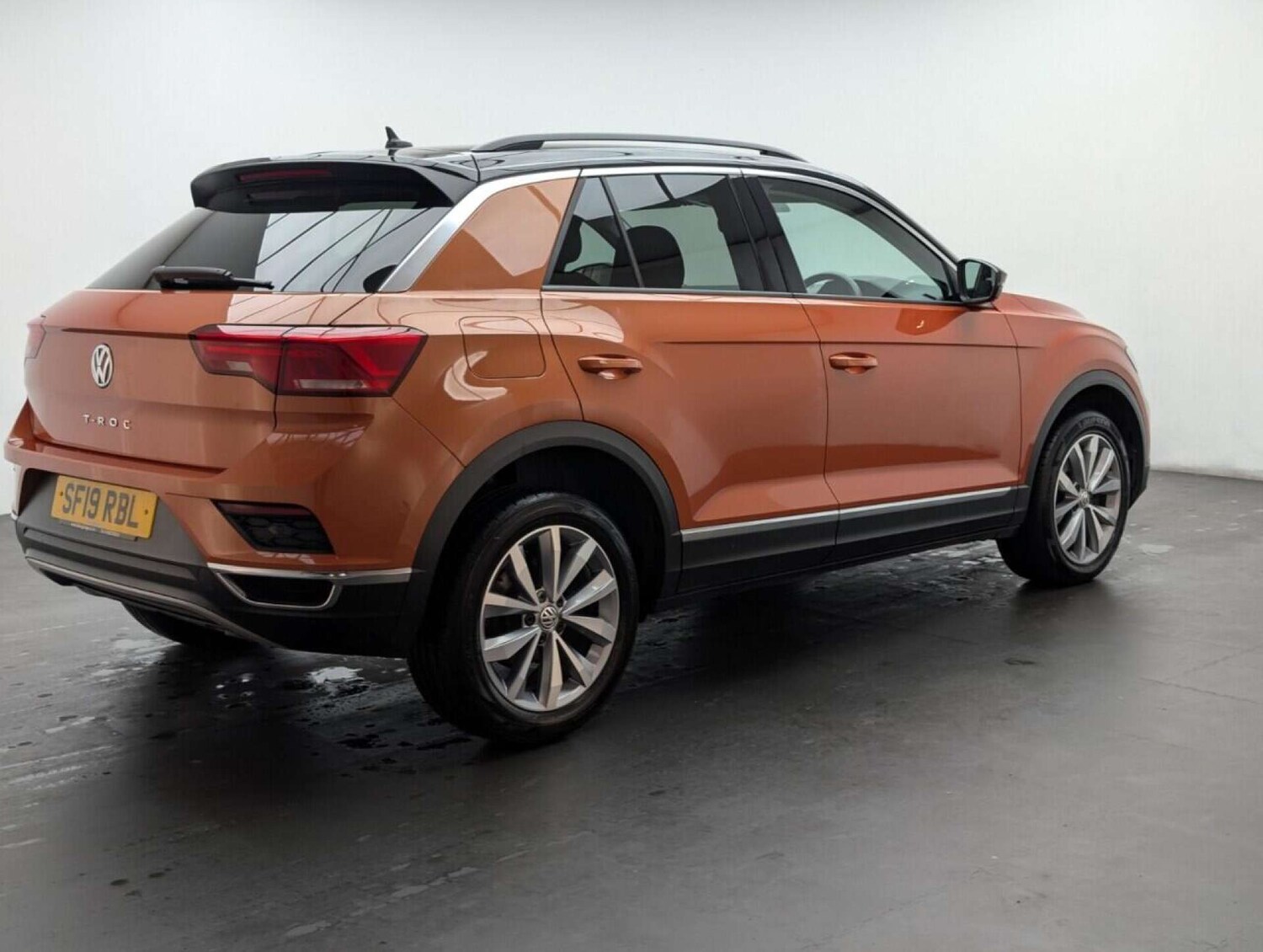 Used Volkswagen T-Roc 2019 for sale - 77713413: Photo 8