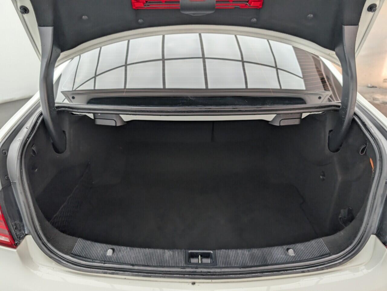 Used Mercedes-Benz E Class 2016 for sale - 76424297: Photo 25