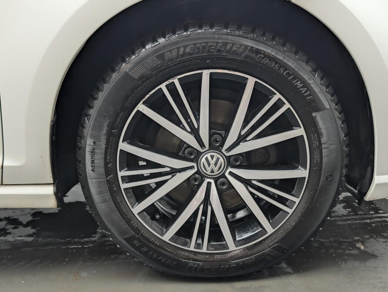 Used Volkswagen Golf 2018 for sale - 77626032: Photo 10