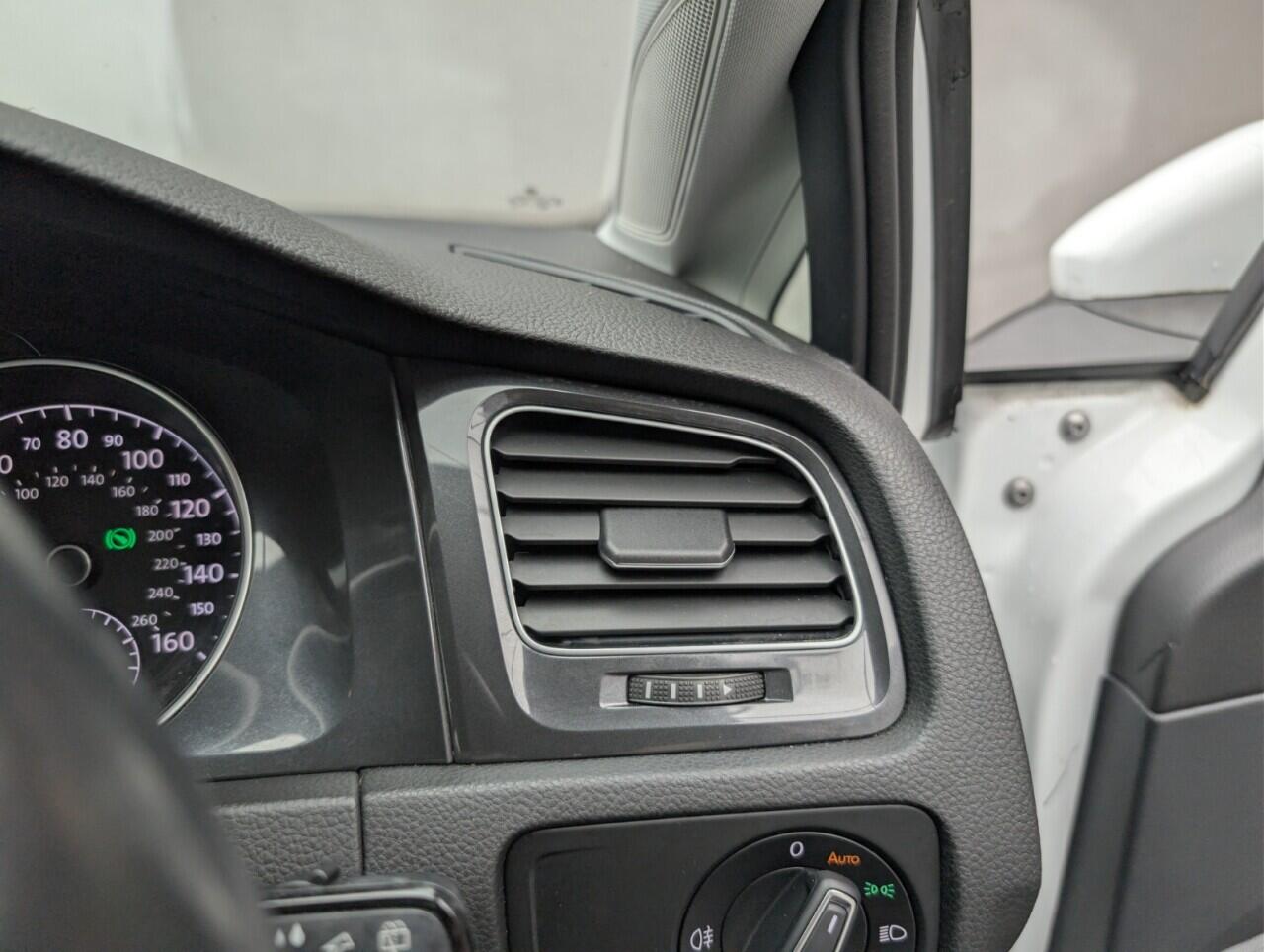 Used Volkswagen Golf 2018 for sale - 77626032: Photo 18