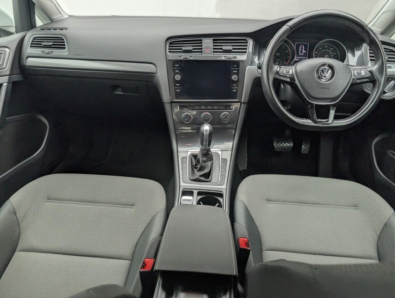 Used Volkswagen Golf 2018 for sale - 77626032: Photo 21