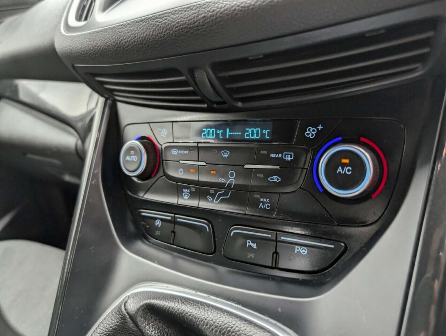 Used Ford Kuga 2019 for sale - 77713800: Photo 16