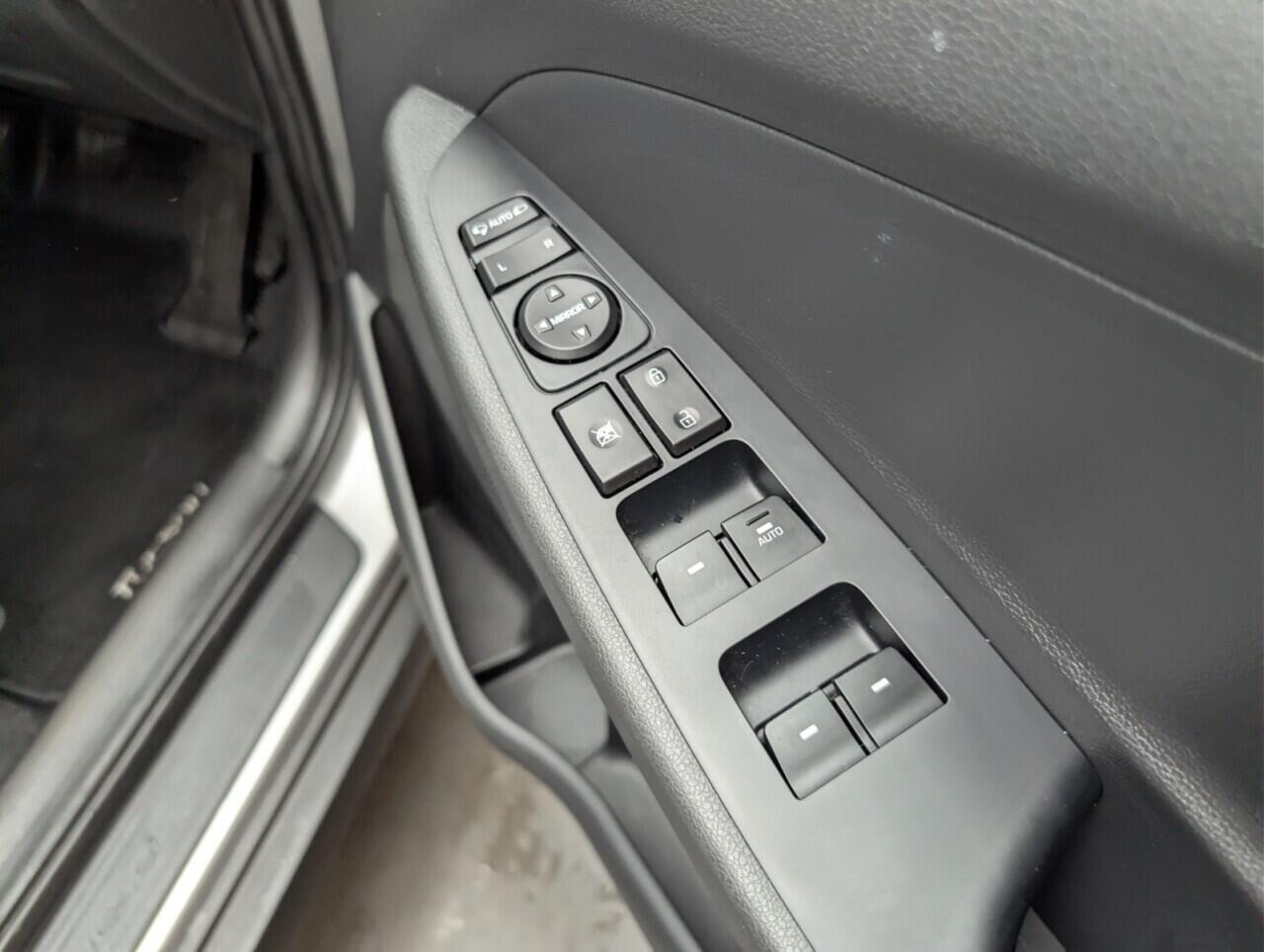 Used Hyundai TUCSON 2017 for sale - 76498730: Photo 22