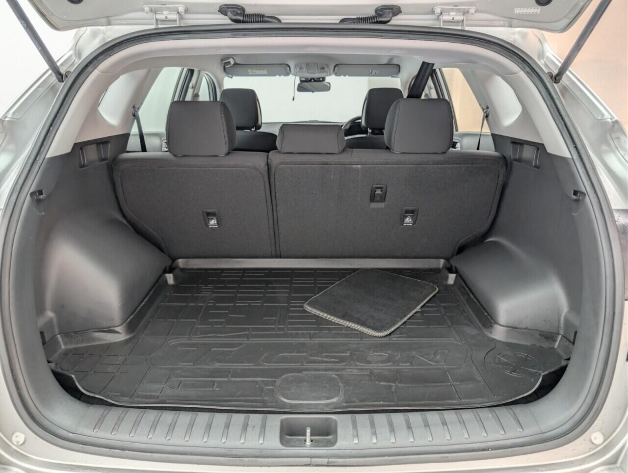 Used Hyundai TUCSON 2017 for sale - 76498730: Photo 26