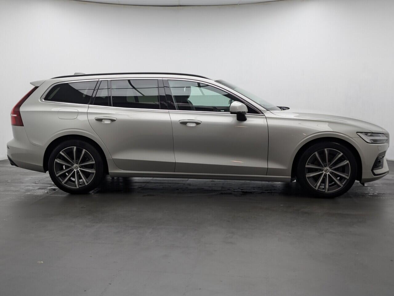 Used Volvo V60 2021 for sale - 77074244: Photo 20