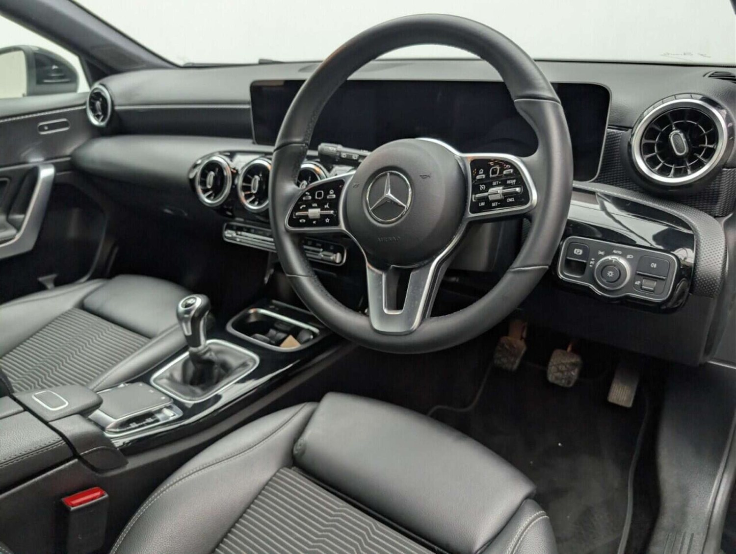 Used Mercedes-Benz A-Class 2019 for sale - 77713988: Photo 11