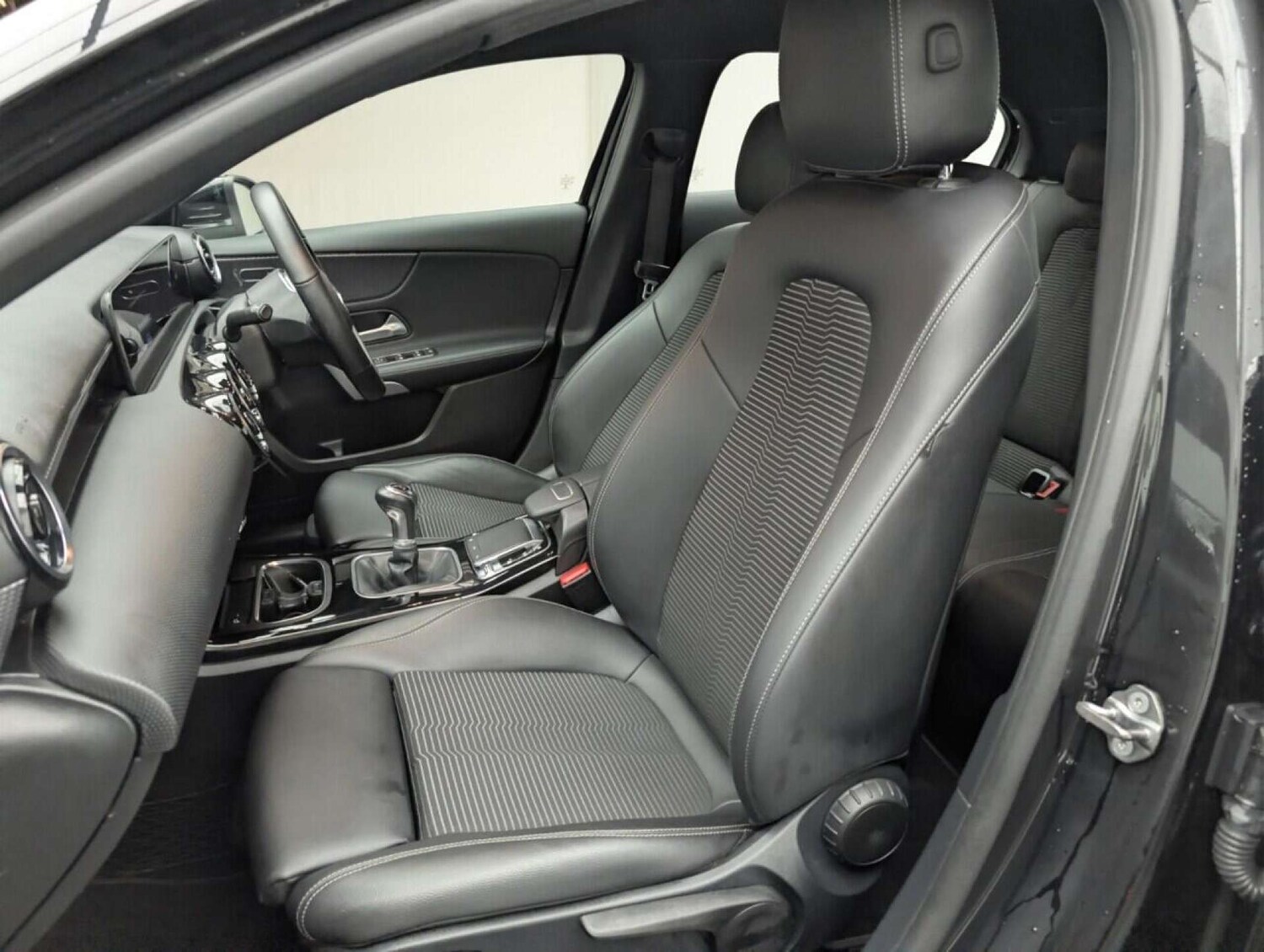 Used Mercedes-Benz A-Class 2019 for sale - 77713988: Photo 27