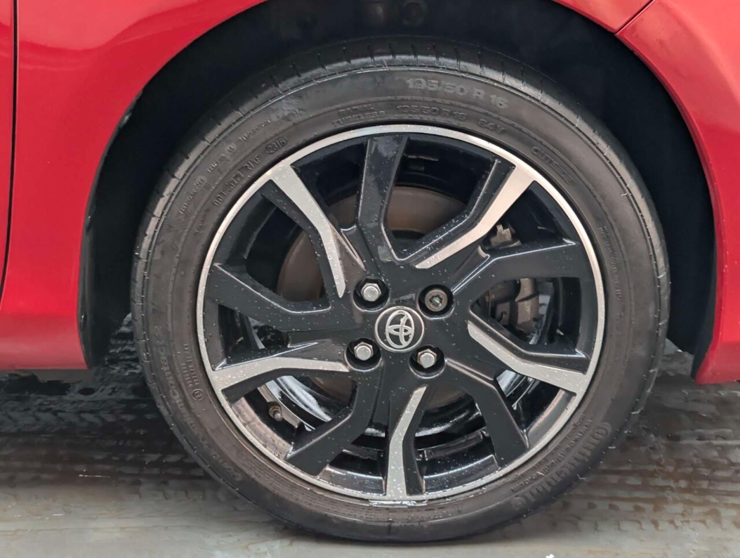 Used Toyota Yaris 2016 for sale - 77766960: Photo 13