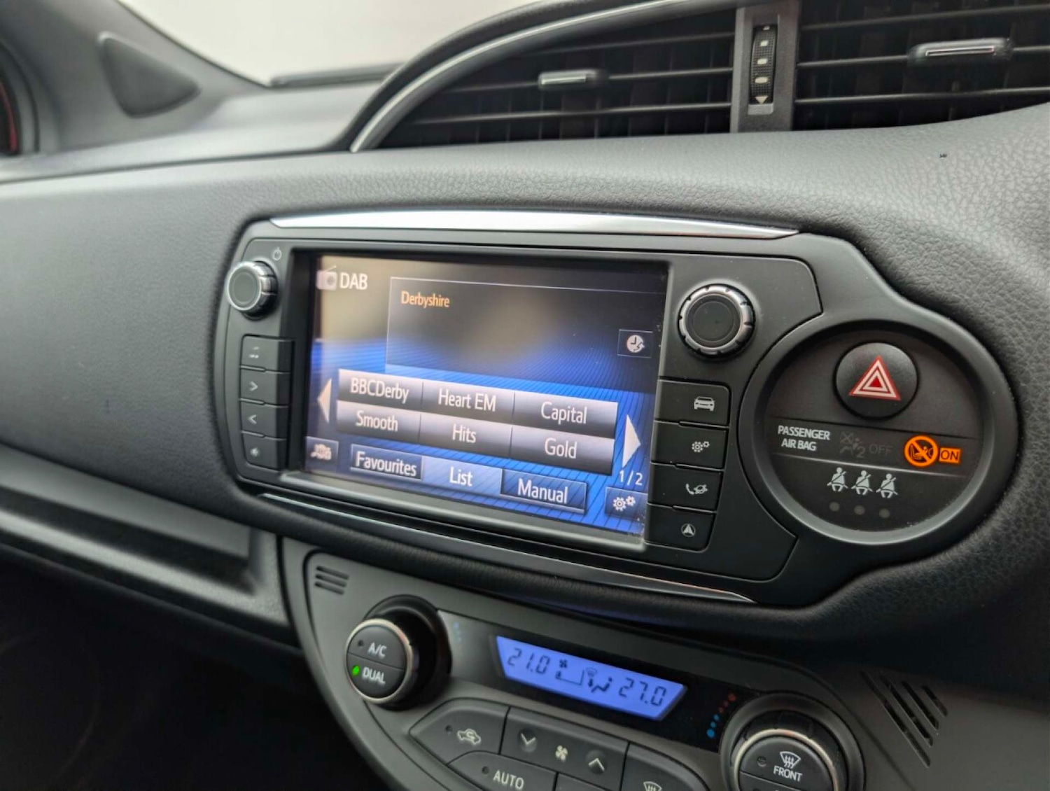 Used Toyota Yaris 2016 for sale - 77766960: Photo 16