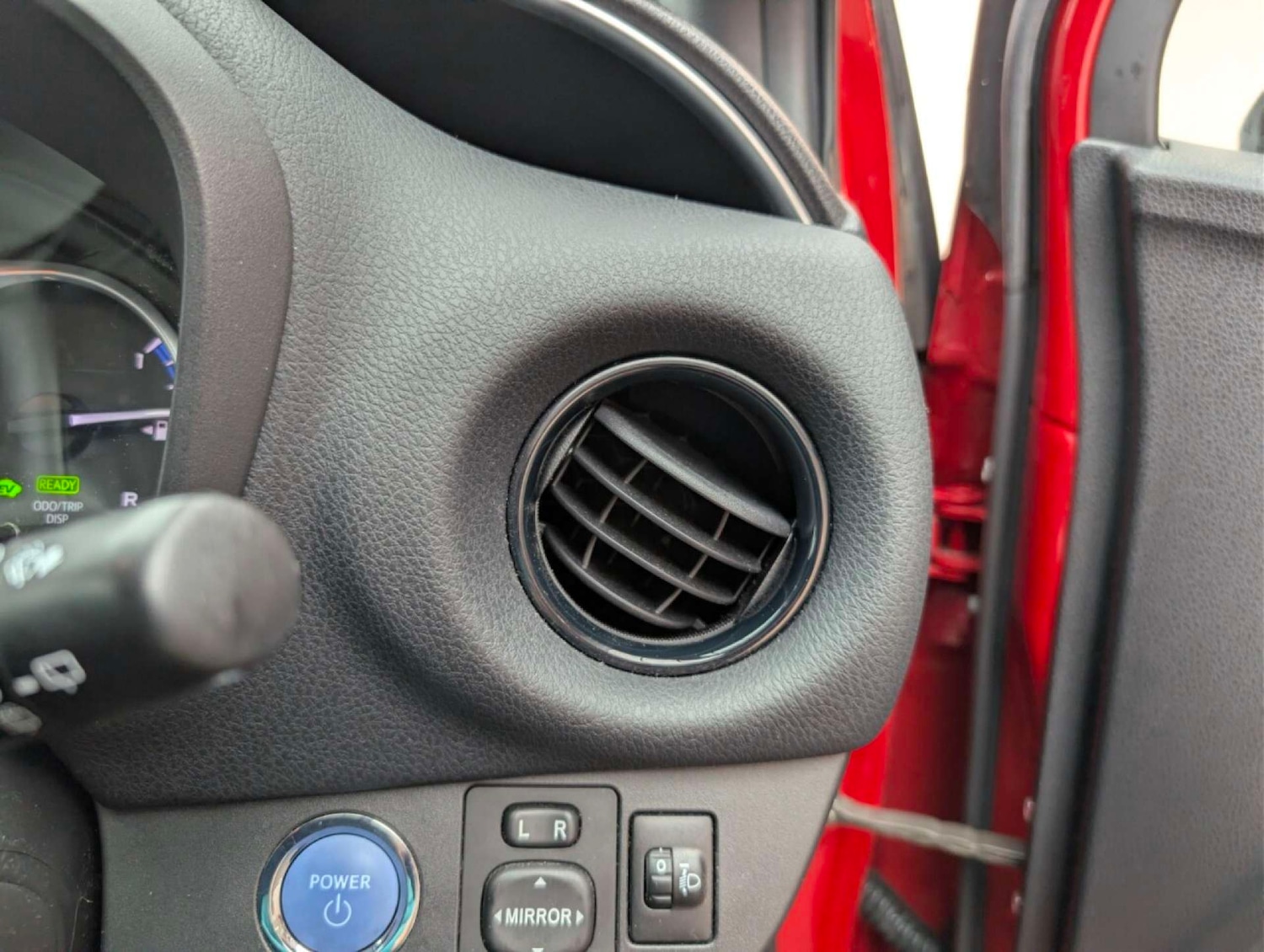 Used Toyota Yaris 2016 for sale - 77766960: Photo 23