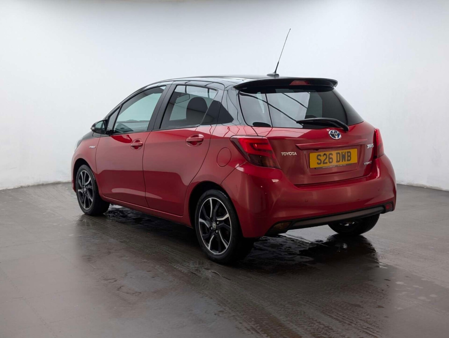 Used Toyota Yaris 2016 for sale - 77766960: Photo 9