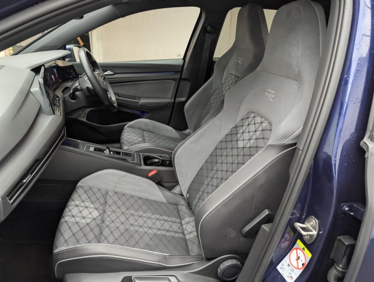 Used Volkswagen Golf 2020 for sale - 76657834: Photo 28