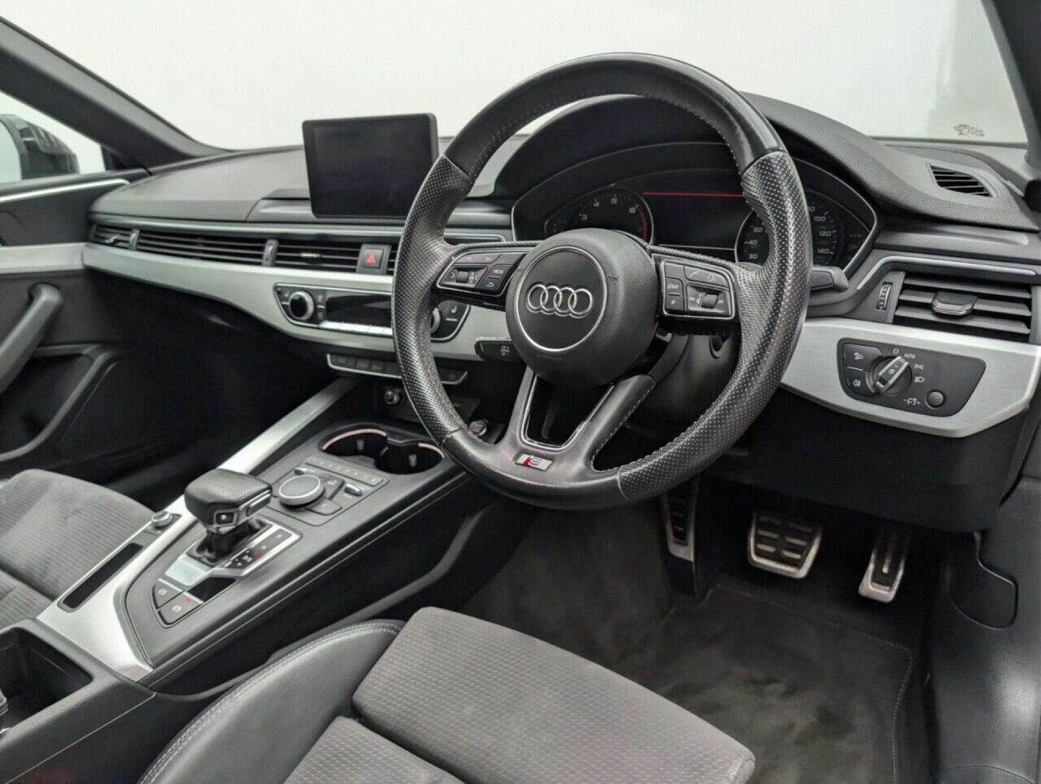 Used Audi A5 2018 for sale - 77713193: Photo 11