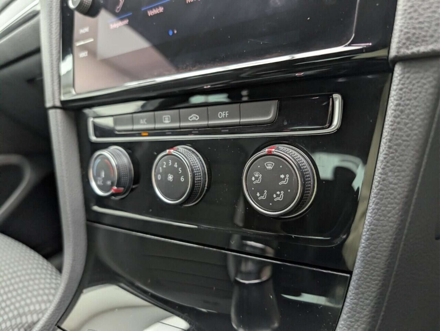 Used Volkswagen Golf 2019 for sale - 77714623: Photo 15