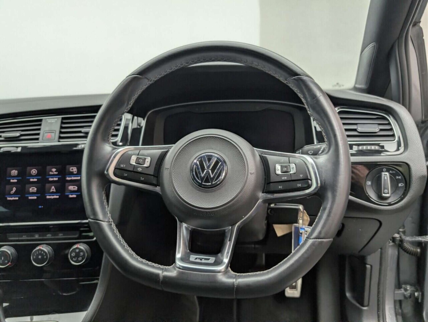 Used Volkswagen Golf 2019 for sale - 77714623: Photo 20