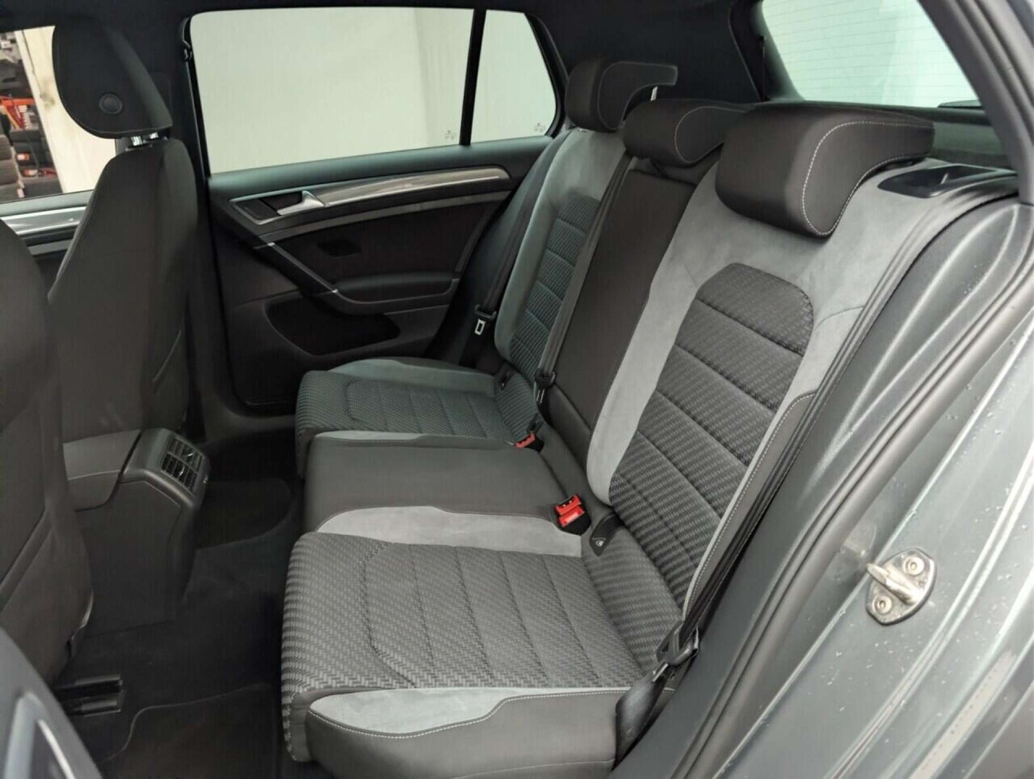 Used Volkswagen Golf 2019 for sale - 77714623: Photo 25