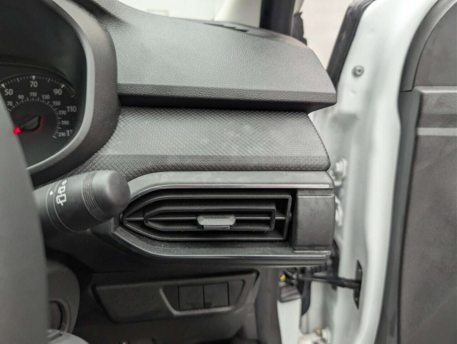 Used Dacia Sandero 2022 for sale - 77714105: Photo 19