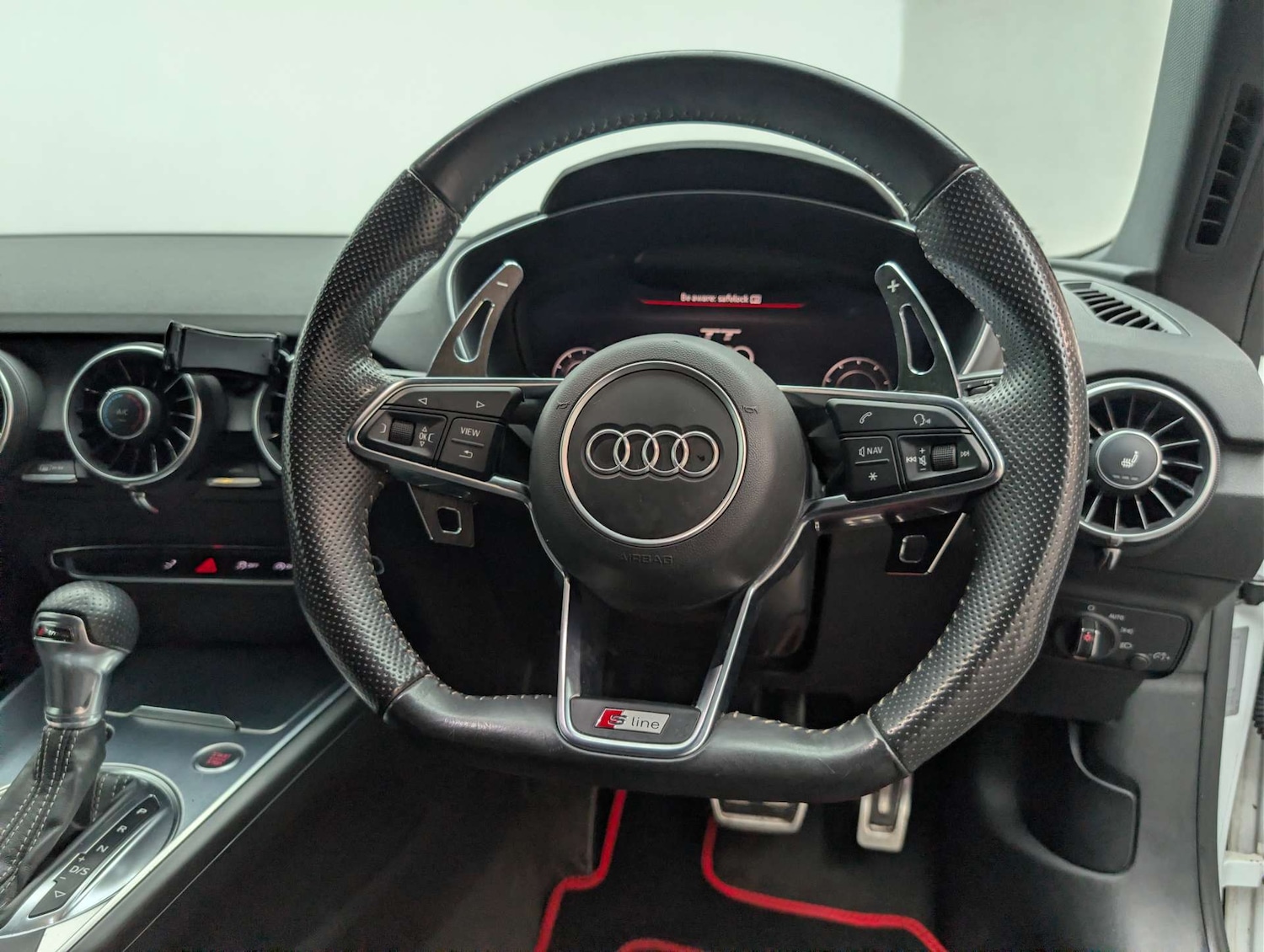 Used Audi TT 2015 for sale - 77803631: Photo 25