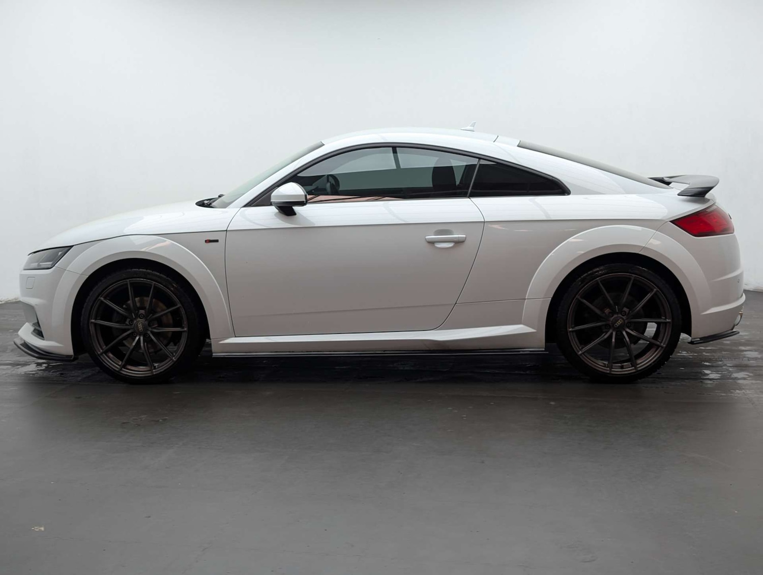 Used Audi TT 2015 for sale - 77803631: Photo 5
