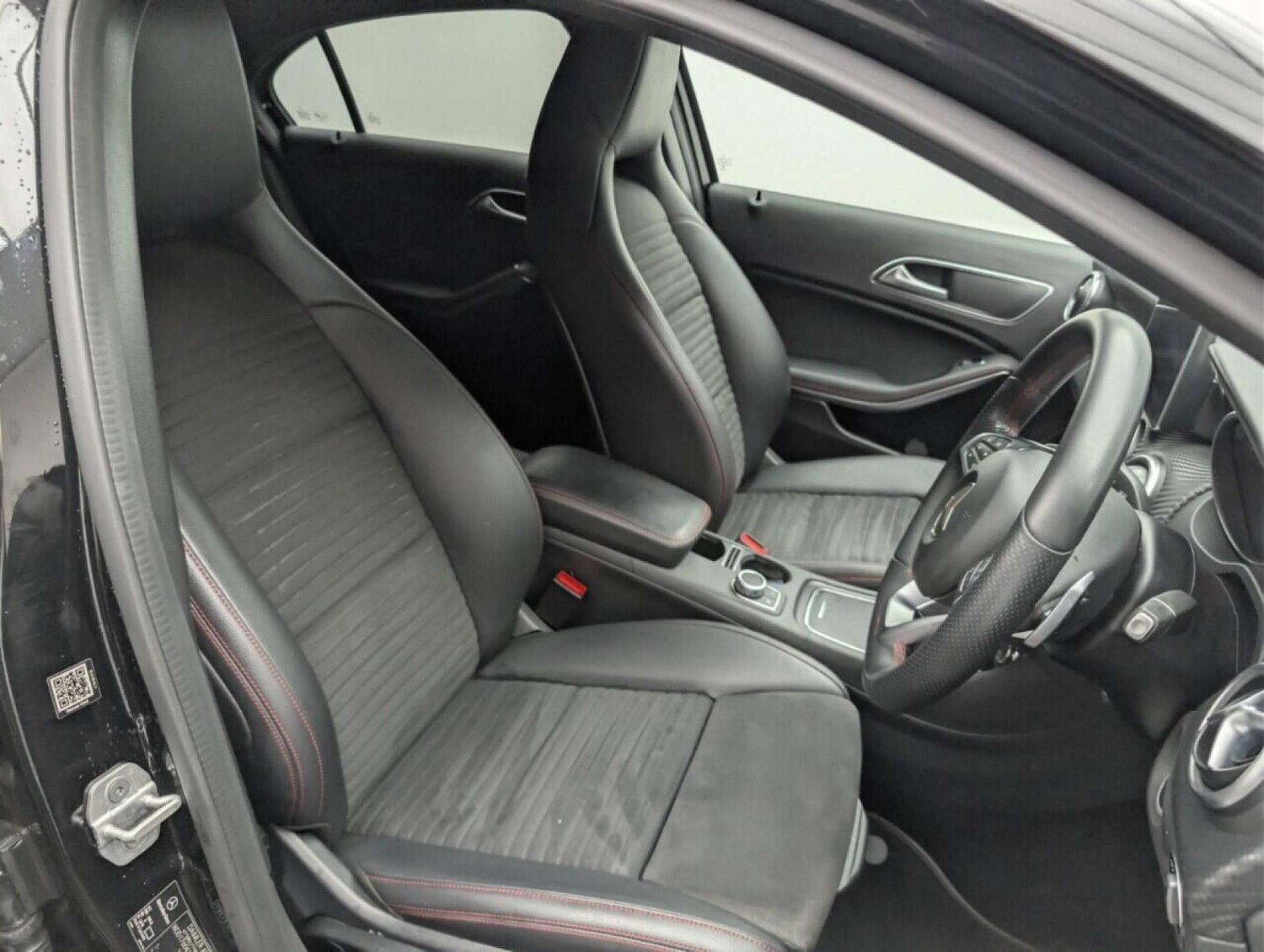 Used Mercedes-Benz A-Class 2017 for sale - 77714449: Photo 11