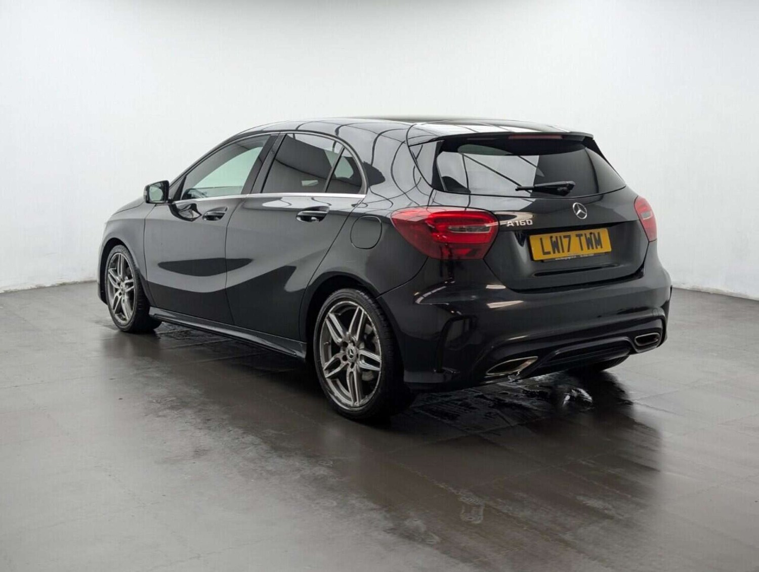 Used Mercedes-Benz A-Class 2017 for sale - 77714449: Photo 6